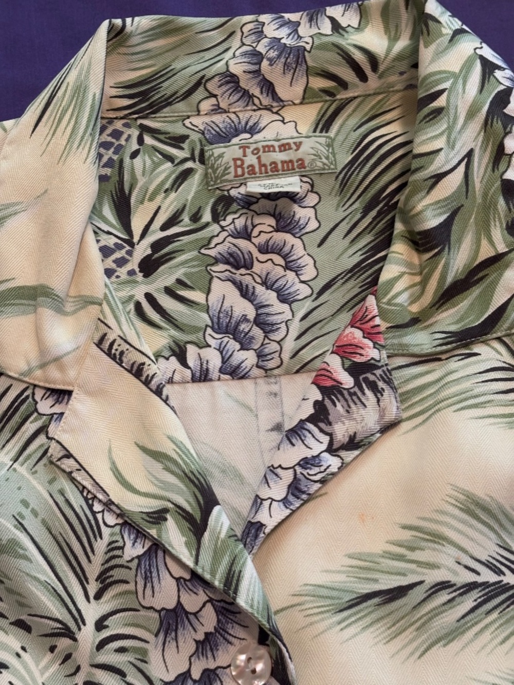 Tommy Bahama women's blouse - Picture 7 of 7